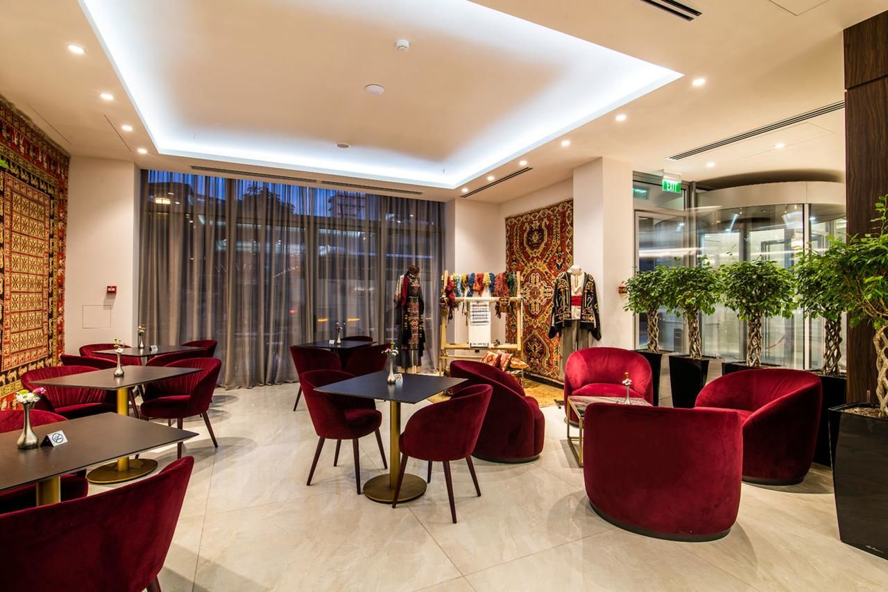 Отель Ramada Hotel & Suites by Wyndham Yerevan Ереван-26