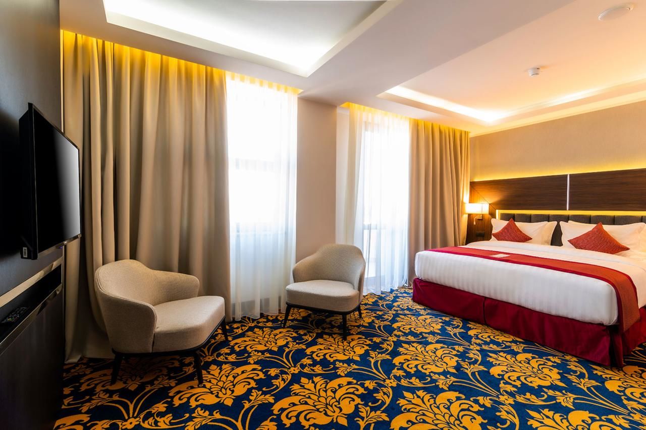 Отель Ramada Hotel & Suites by Wyndham Yerevan Ереван-6