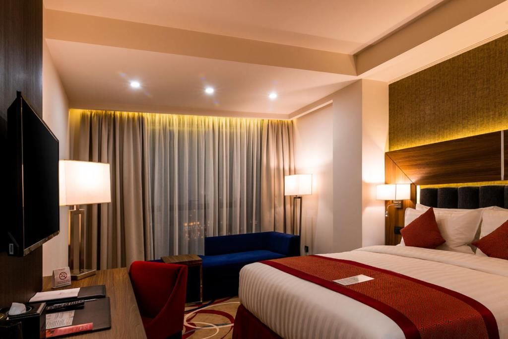 Отель Ramada Hotel & Suites by Wyndham Yerevan Ереван-51