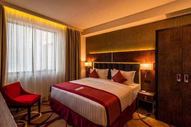 Отель Ramada Hotel & Suites by Wyndham Yerevan Ереван-9